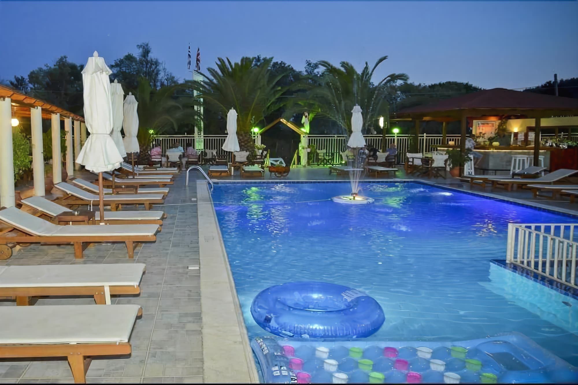 Hotel Christakis Studios Troulos Extérieur photo